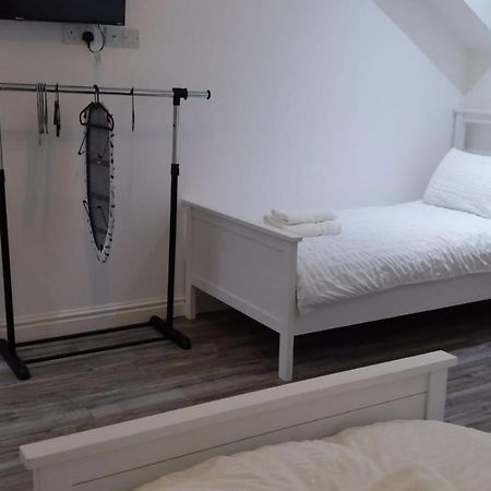 Citybreaks Rooms With Free Parking Liverpool Zewnętrze zdjęcie