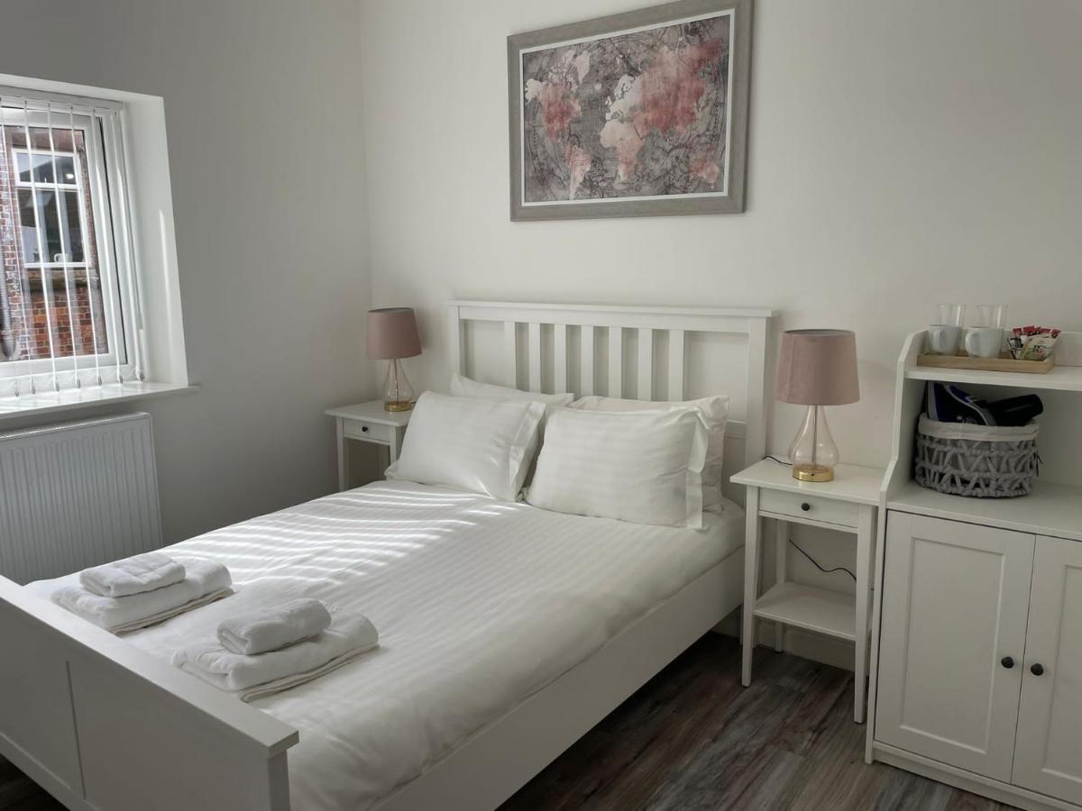 Citybreaks Rooms With Free Parking Liverpool Zewnętrze zdjęcie
